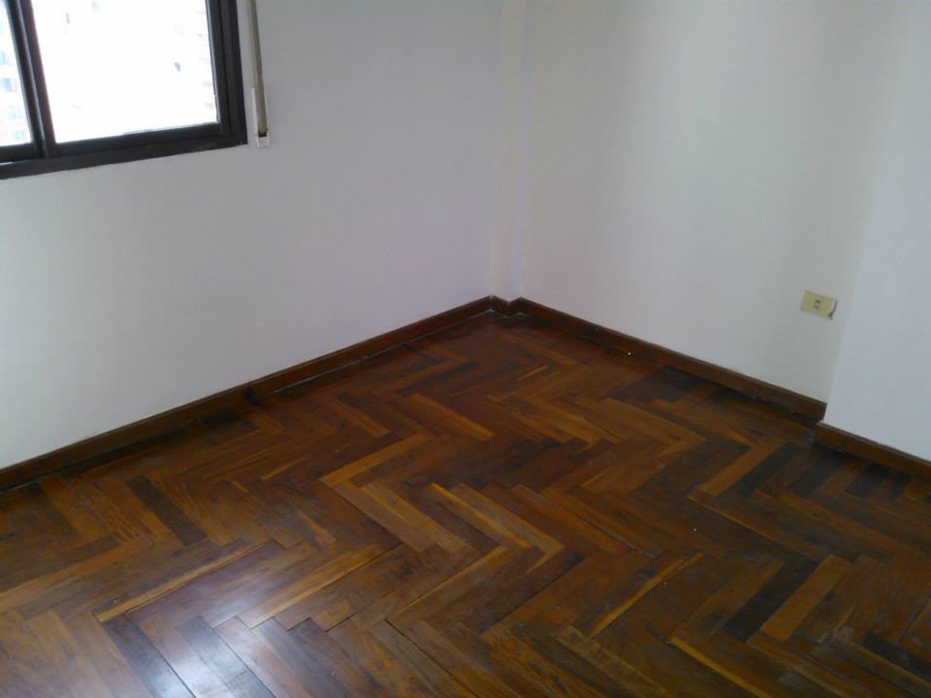 Apartment — Richadson 70 1