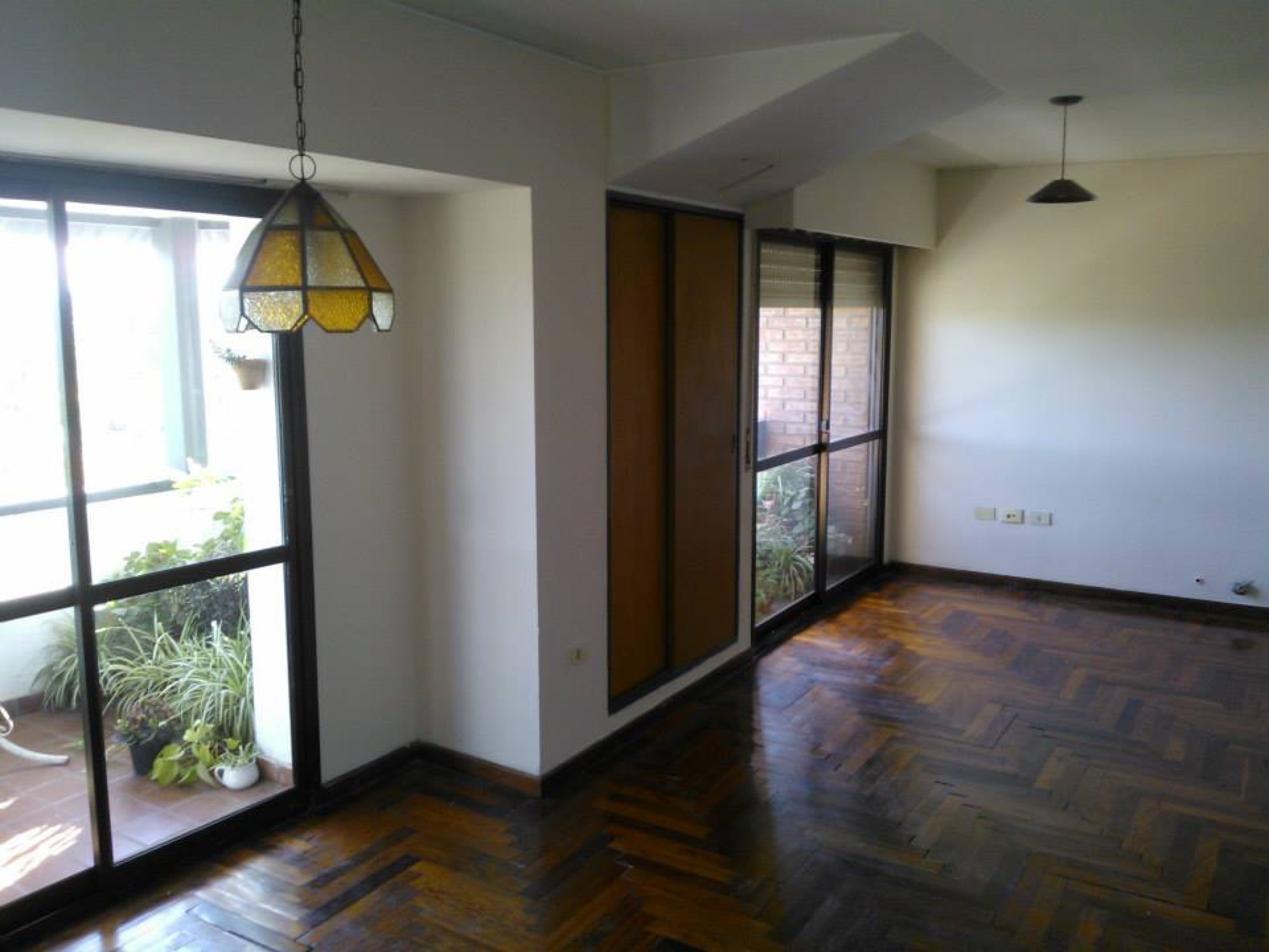 Apartment — Richadson 70 24