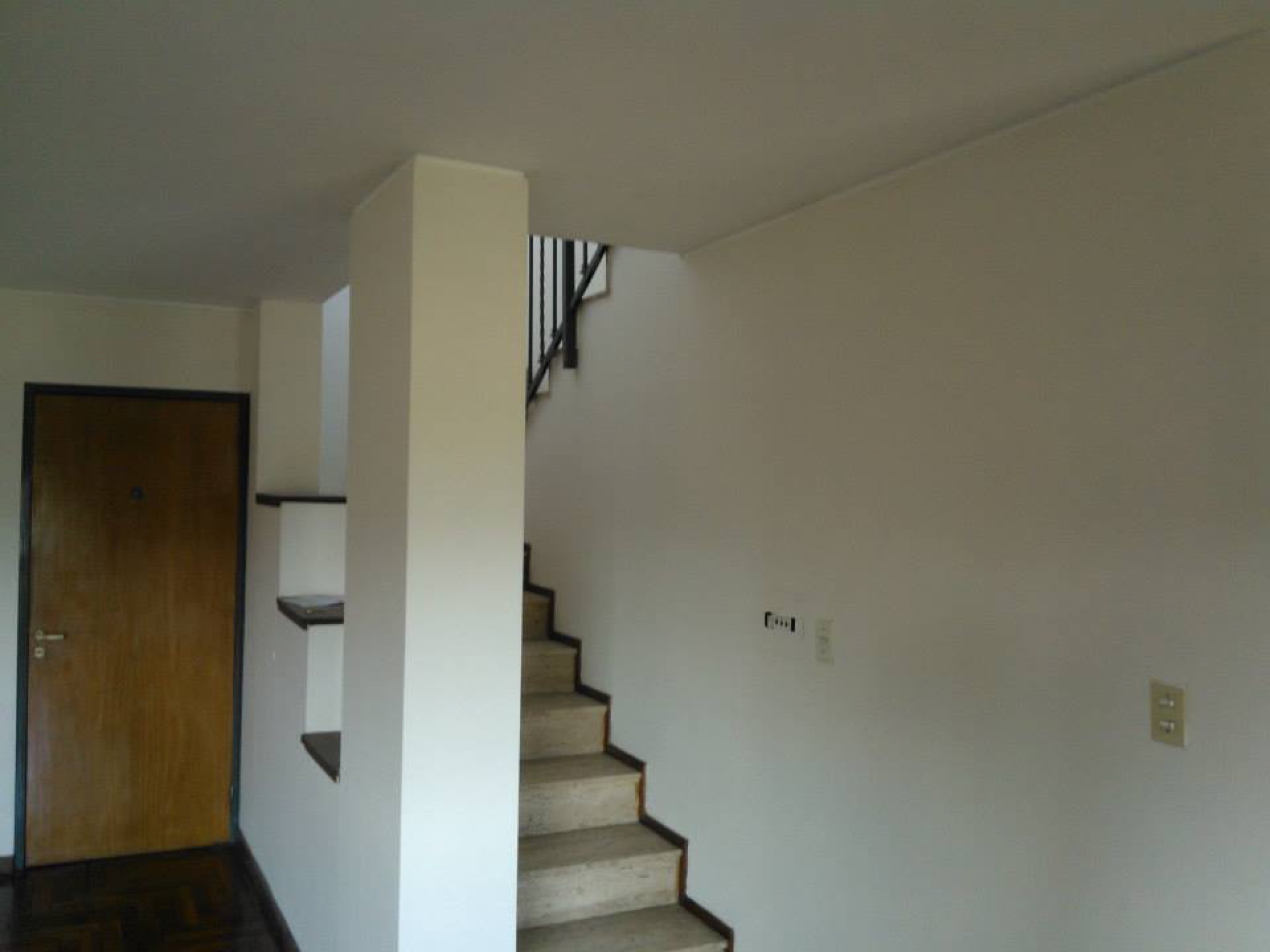 Apartment — Richadson 70 29