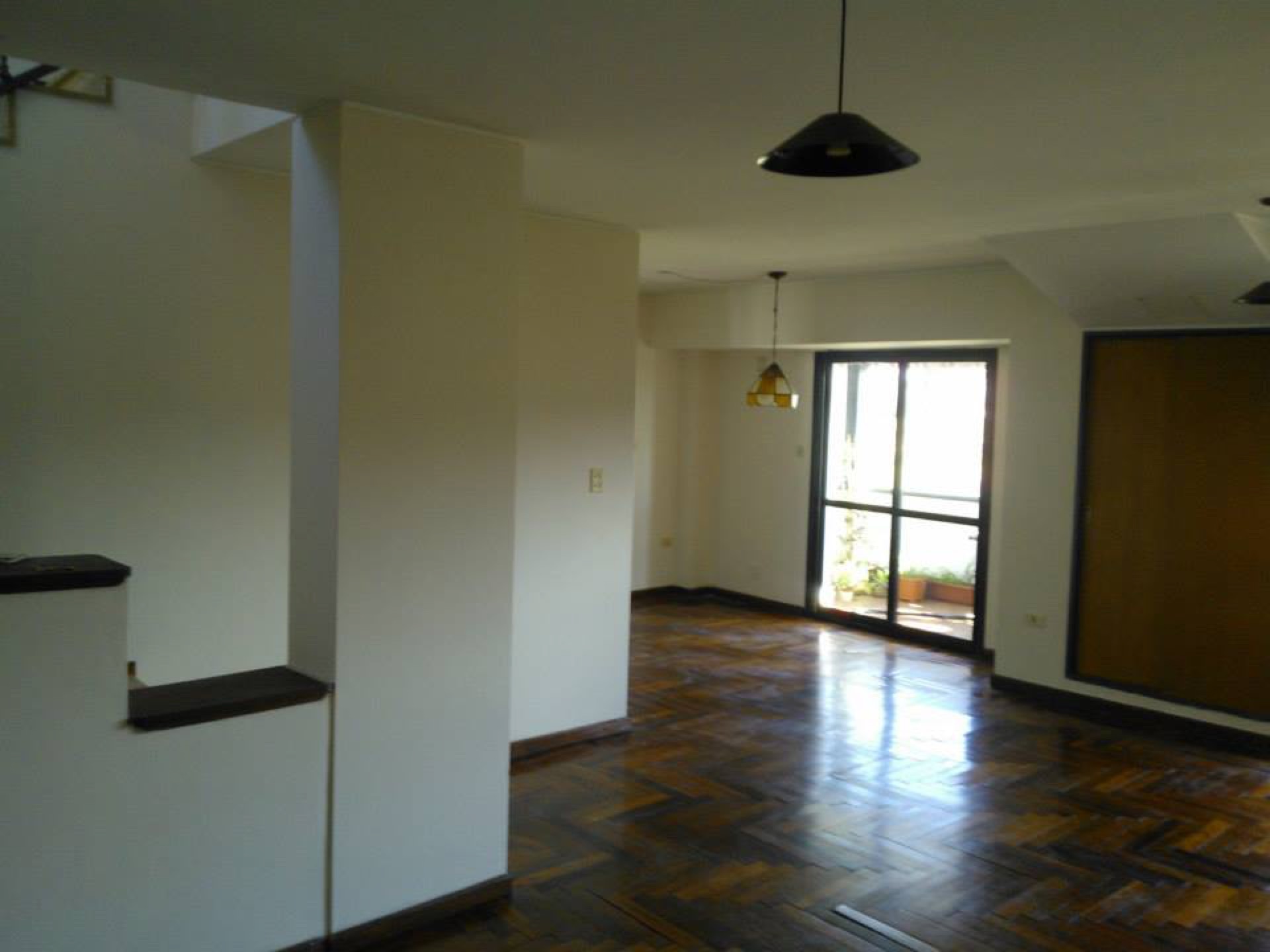 Apartment — Richadson 70 32