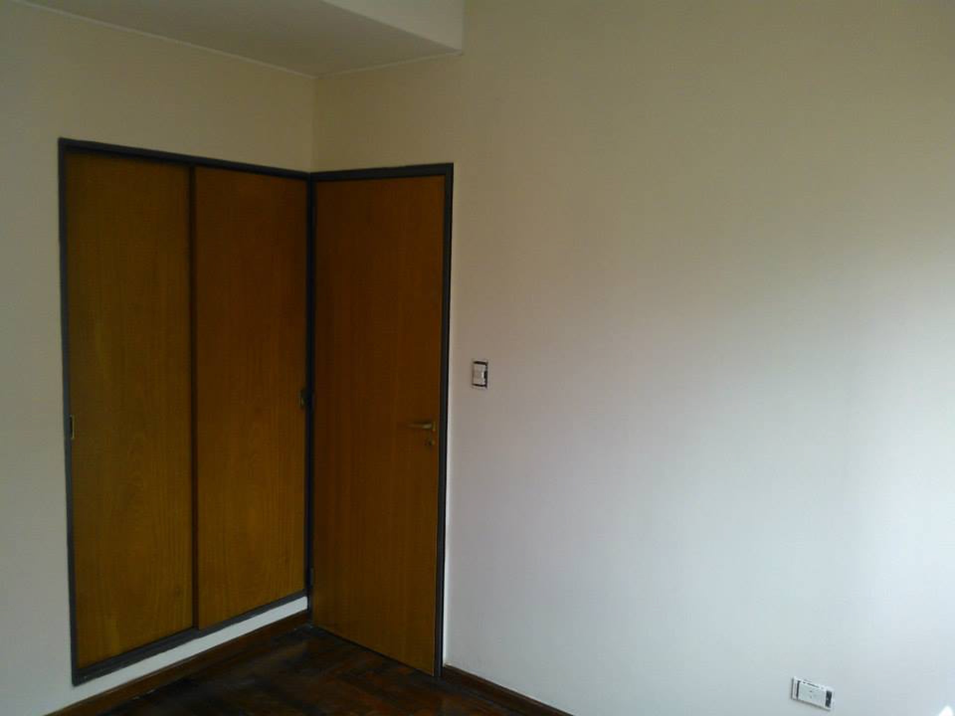 Apartment — Richadson 70 4