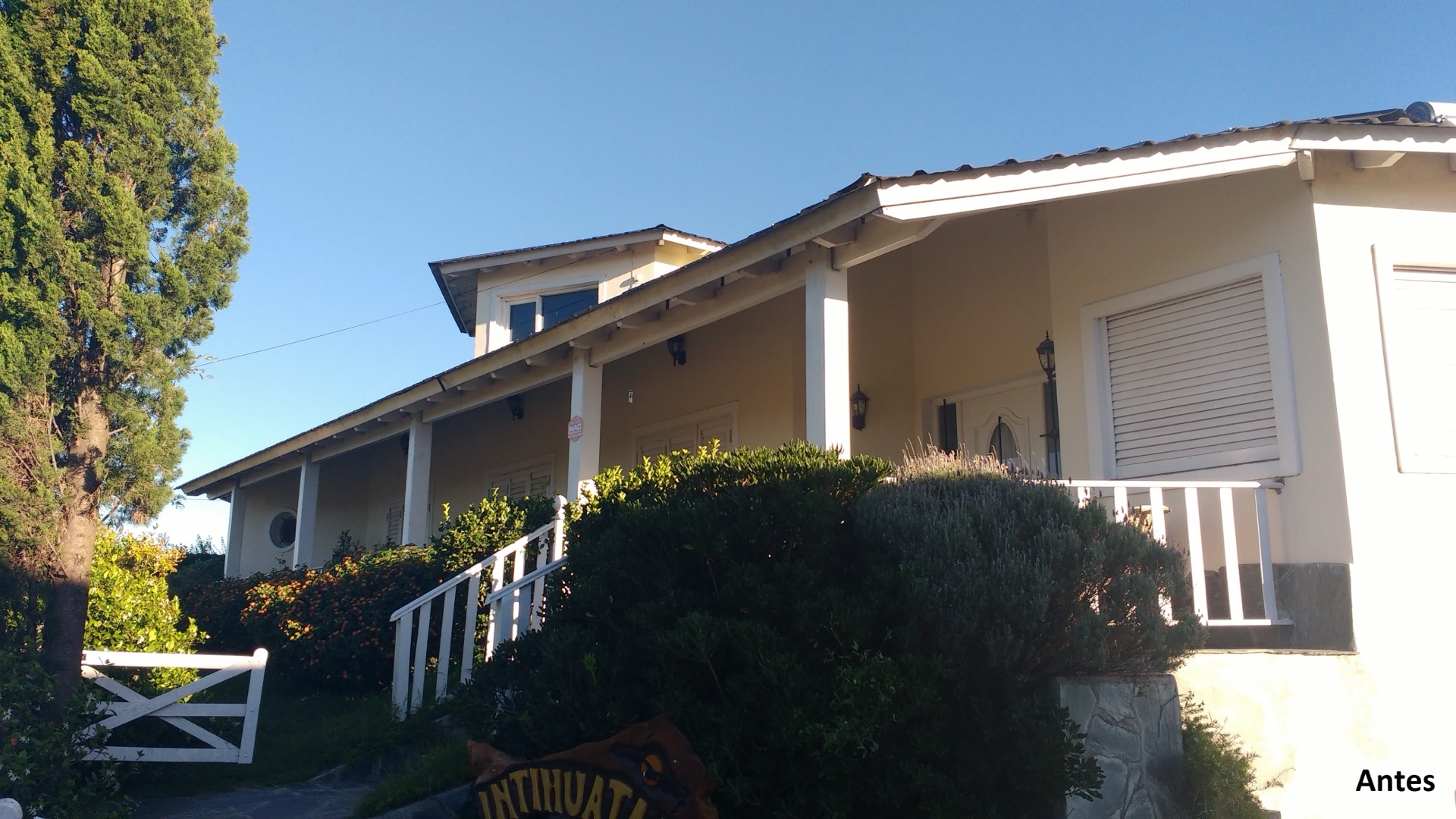 House — Gutierrez 1