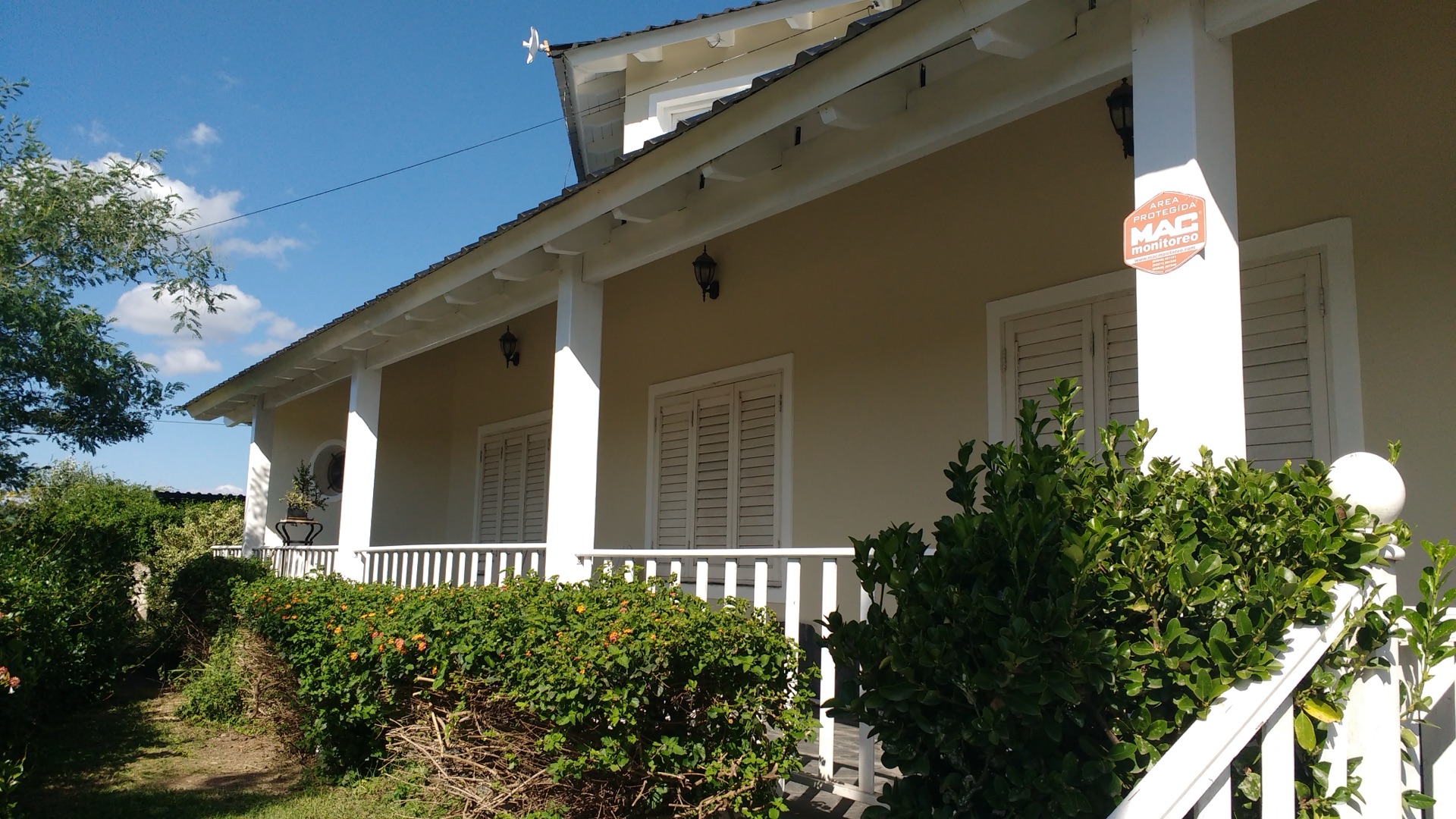 House — Gutierrez 27