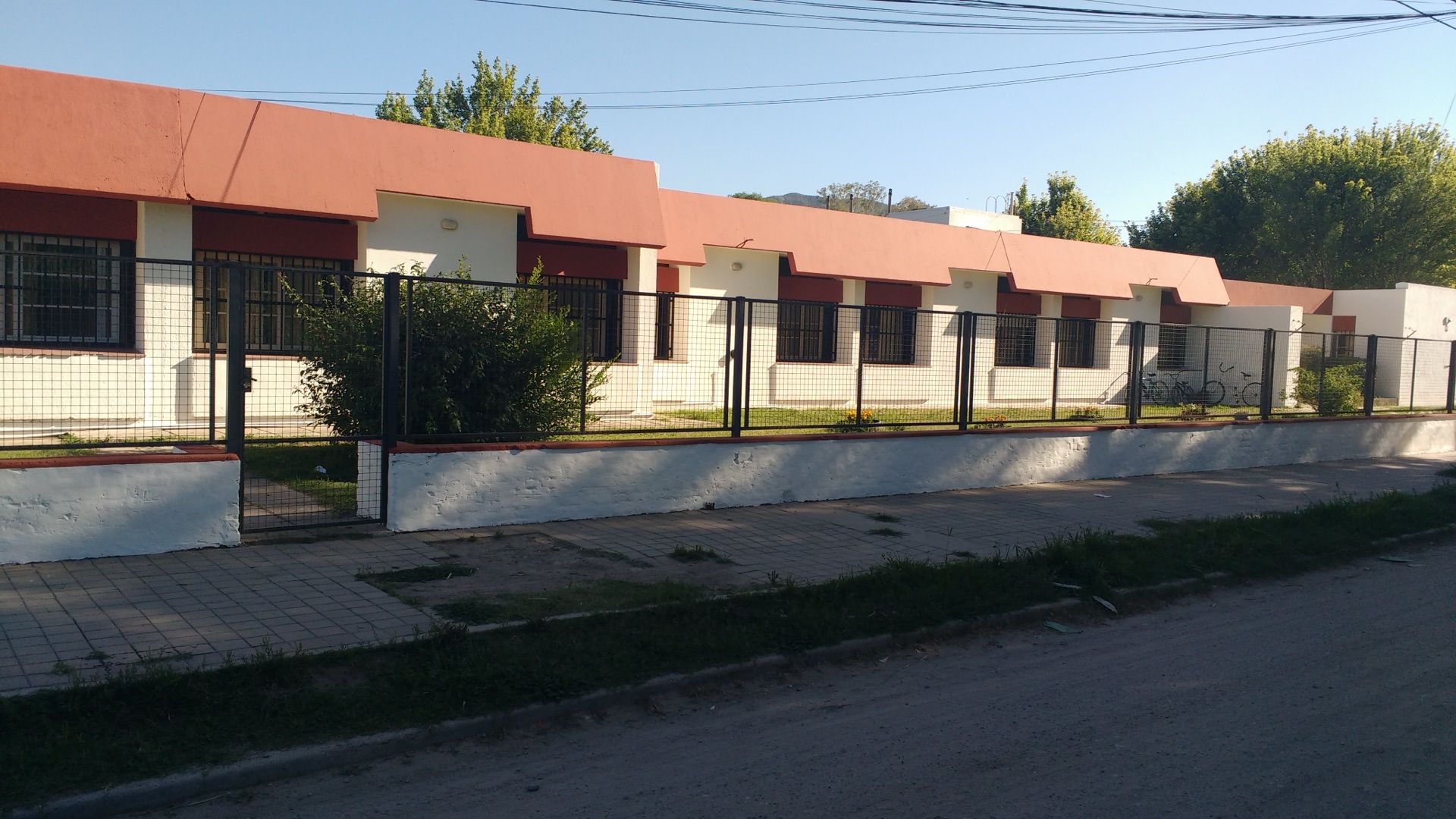 School — Luis María Drago 8