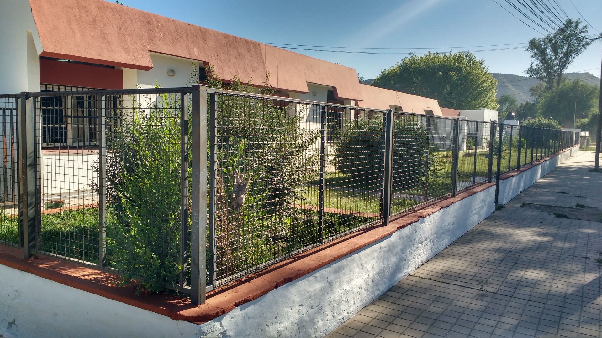 School — Luis María Drago 10
