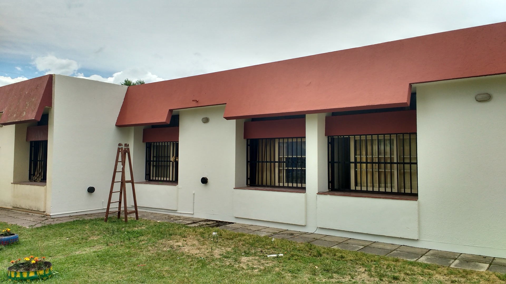 School — Luis María Drago 16