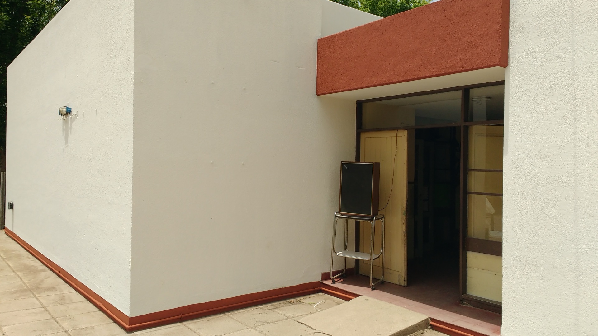 School — Luis María Drago 22