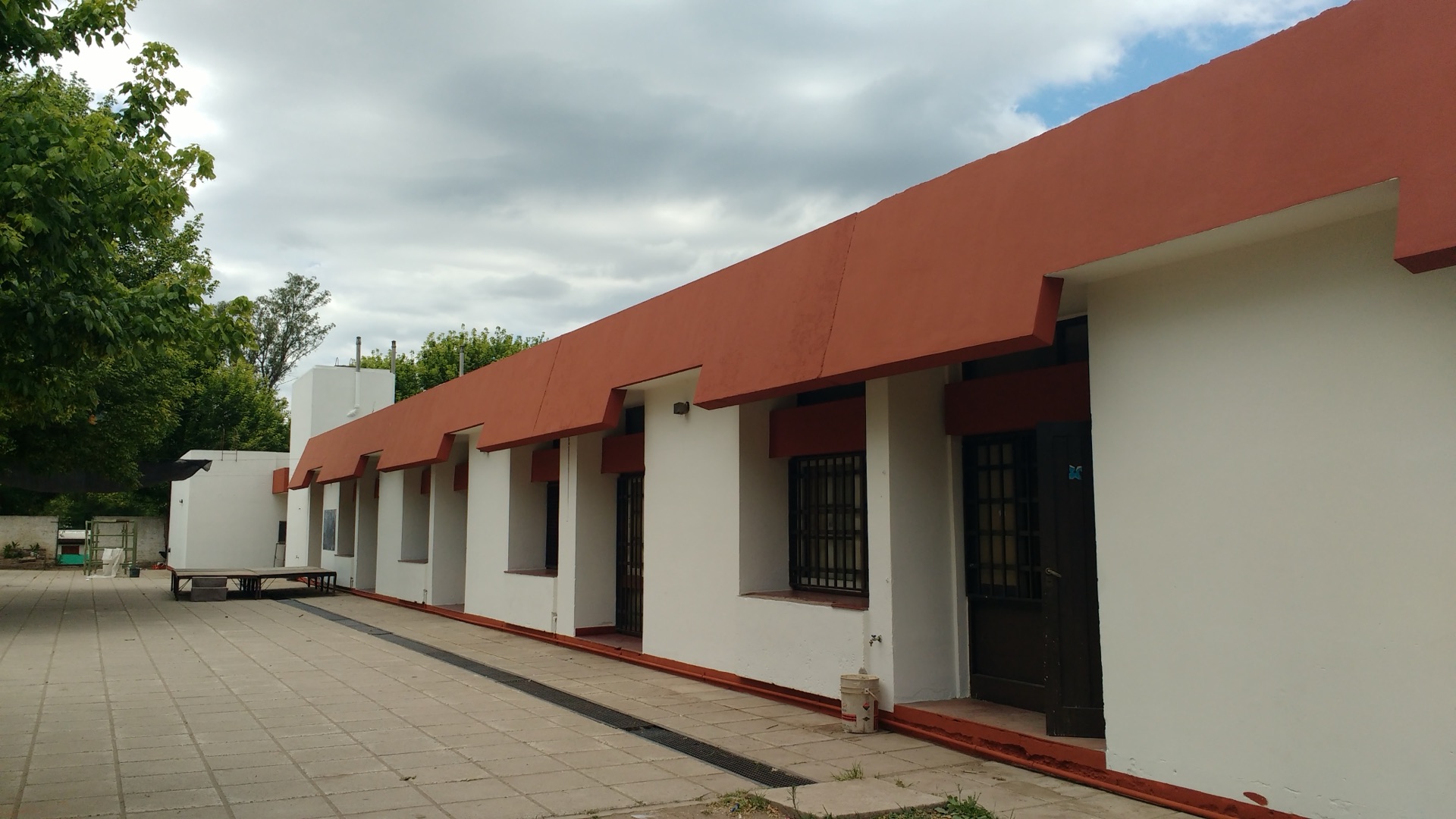 School — Luis María Drago 28