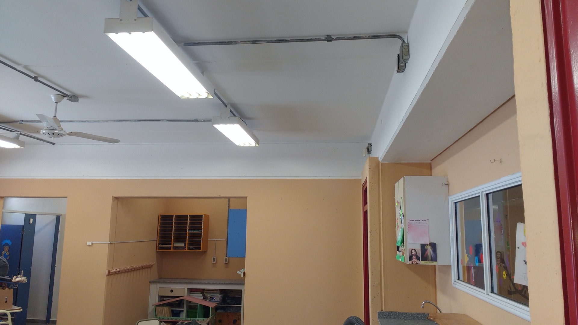 School — Mariano Moreno 10