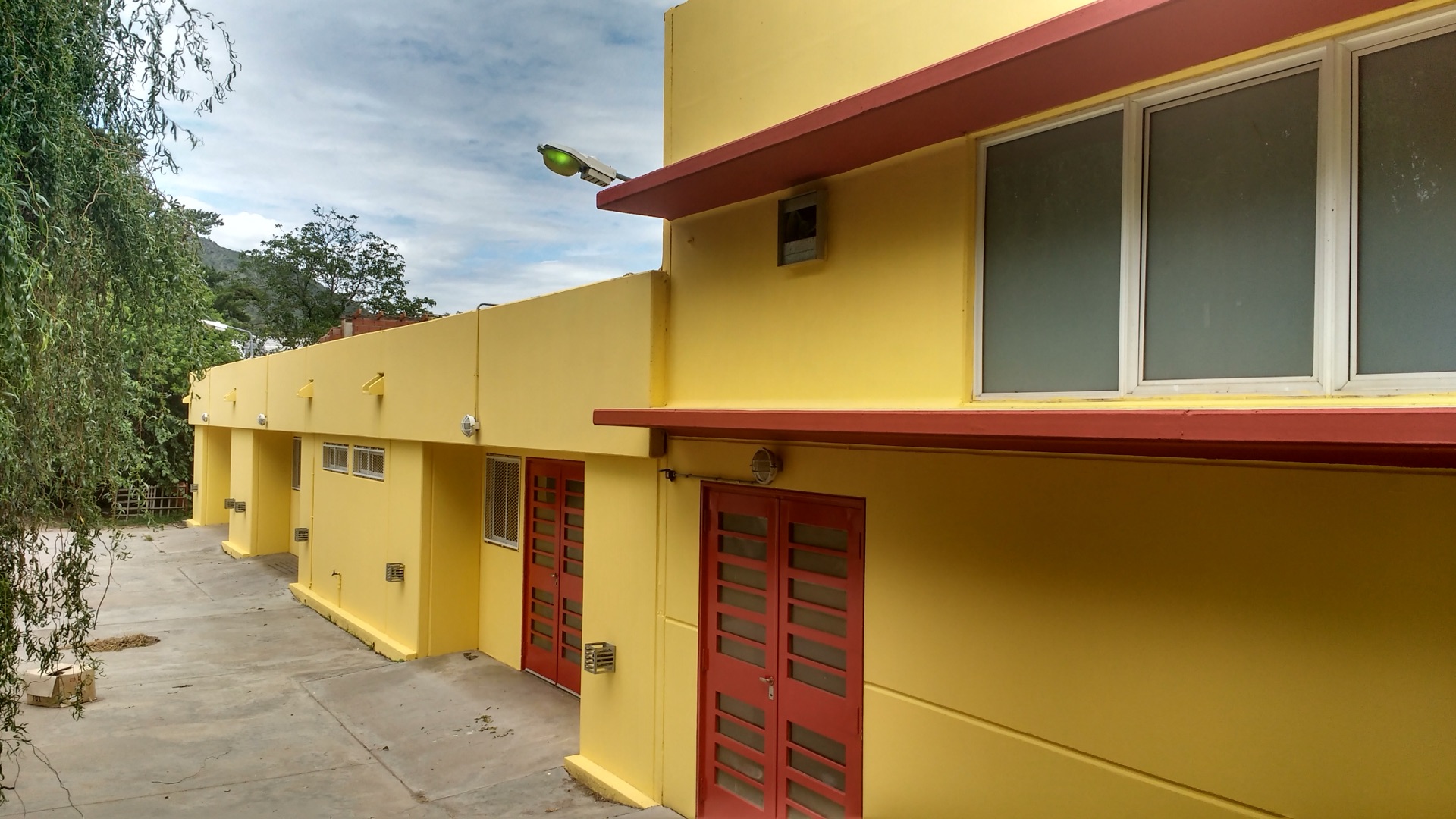 School — Mariano Moreno 31
